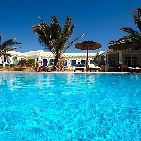 Petinaros & Hotel