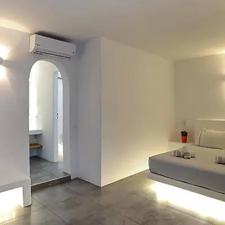Hotel Petinaros & 3*