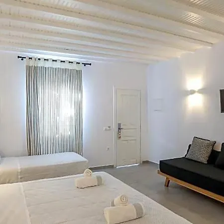 Hotel Petinaros & 3*