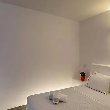 Hotel Petinaros & Mykonos Town