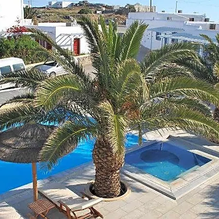 Hotel Petinaros &